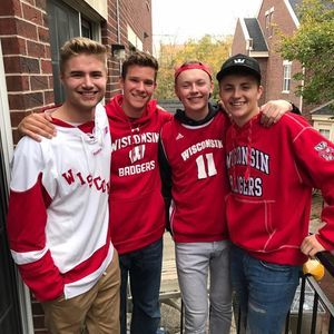 Meet your Posher, Alec