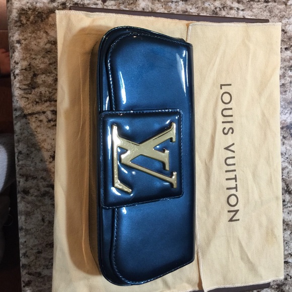Louis Vuitton clutch