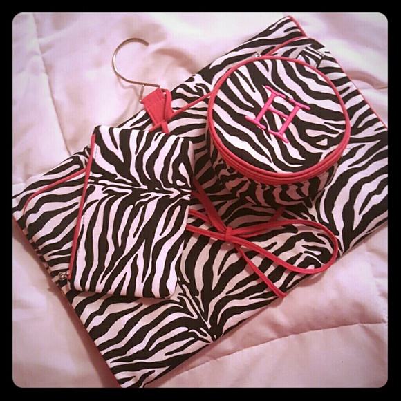 !!NEW!! Travel & jewelry organizer!