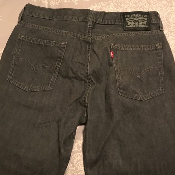 MENS Levi grey jean