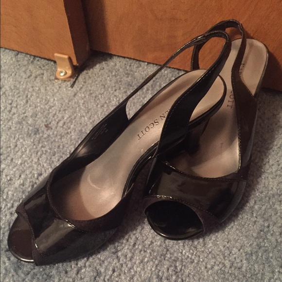 Karen Scott black heels