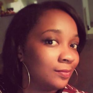 Meet your Posher, Jacqueline