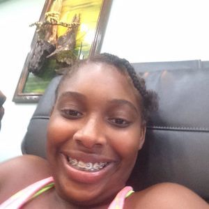 Meet your Posher, Alexia