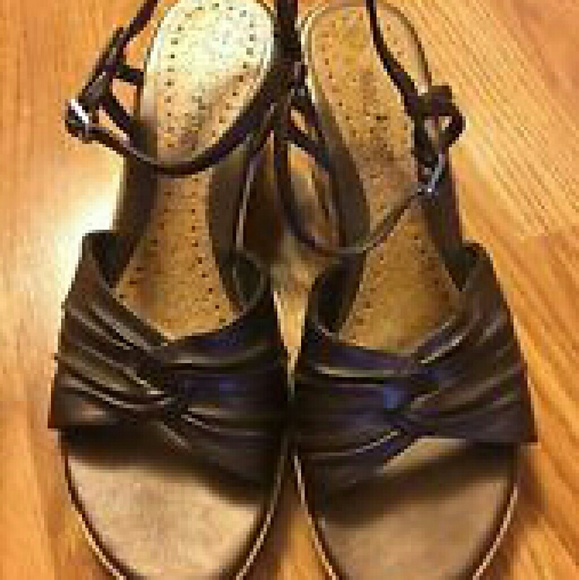 Wedges - Picture 1 of 3