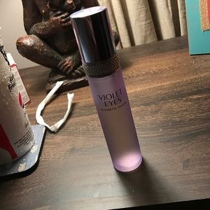 Elizabeth Taylor perfume