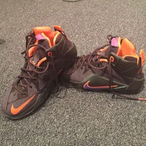 Lebron 12