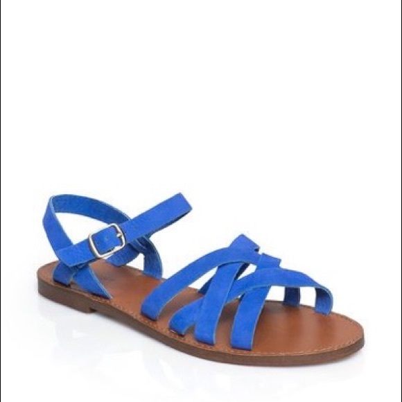 Shoe mint strappy sandals