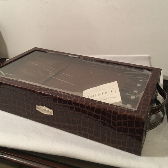 New Colleen's Prestige 2 drawer jewelry oraganizer