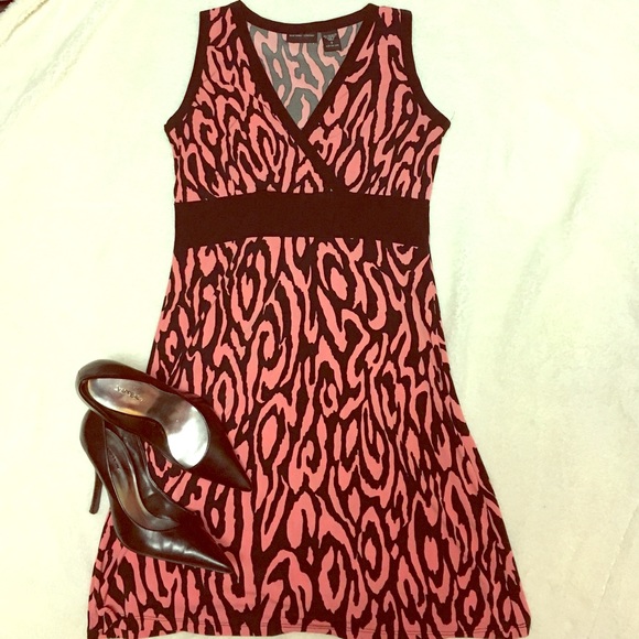 New York & Company Dresses & Skirts - 🔴Cute summer dress🔴