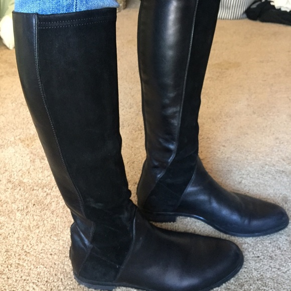 High quality Fitted black leather/suede boots