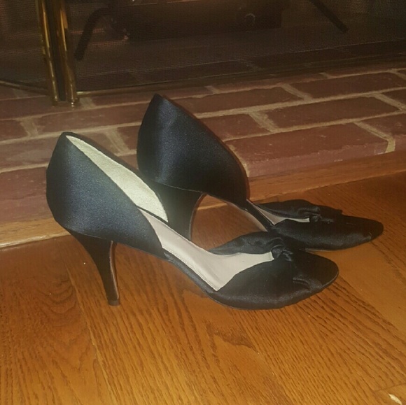 J. Crew Shoes - Black satin J.Crew pumps size 9