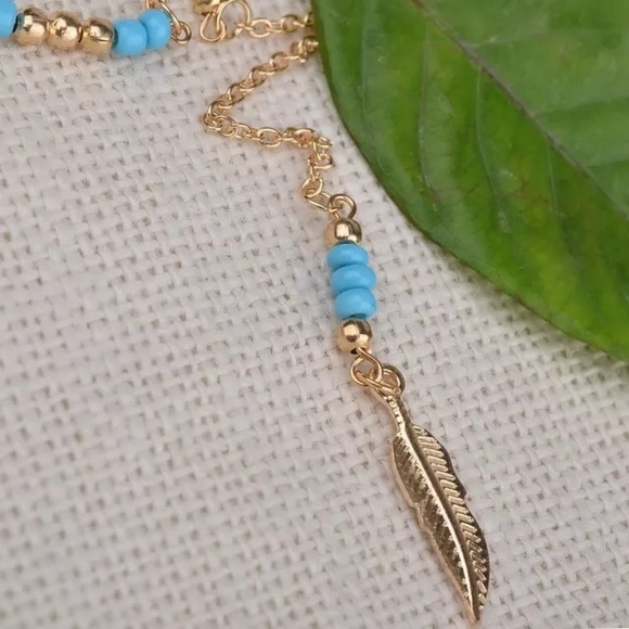 💞3/$20 or 4/$25💞NWOT Feather necklace - Picture 2 of 4