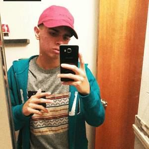 Meet your Posher, Bryan lee