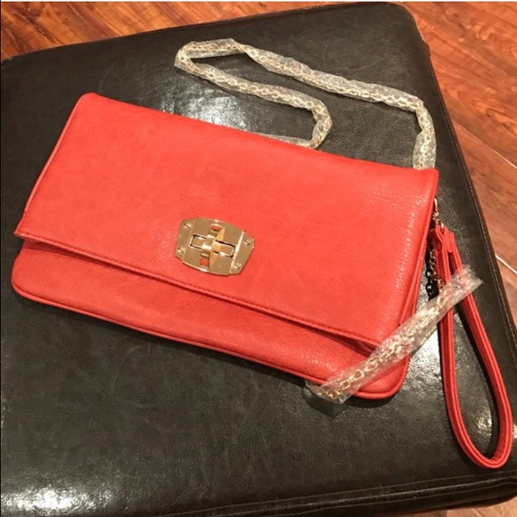 Cute clutch!