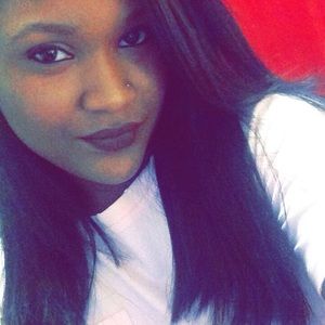 Meet your Posher, Khadijah