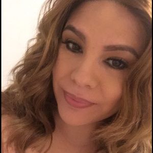 Meet your Posher, Sandi