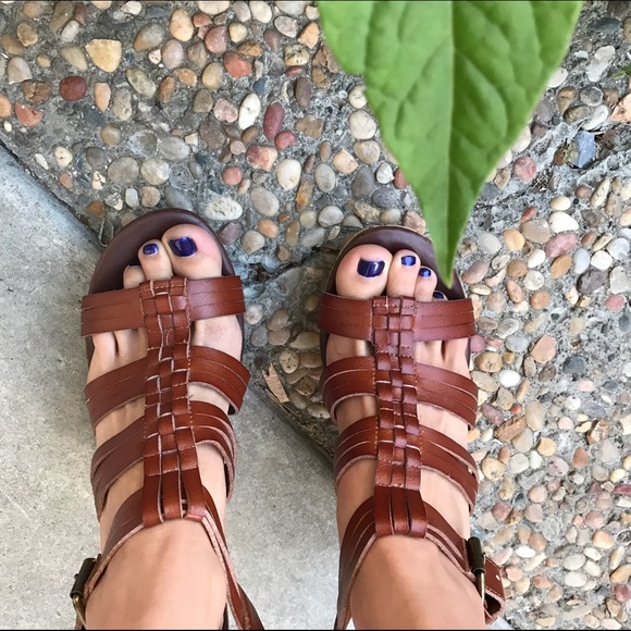 Brown wedges