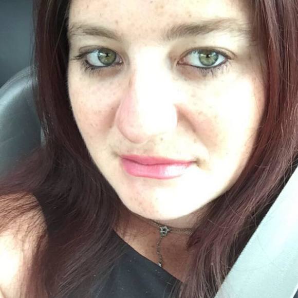 Meet your Posher, Jackie - Picture 1 of 1