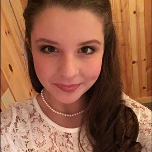 Meet your Posher, Bailey