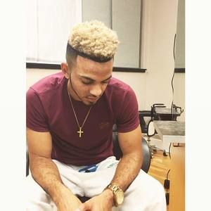 Meet your Posher, Elijah