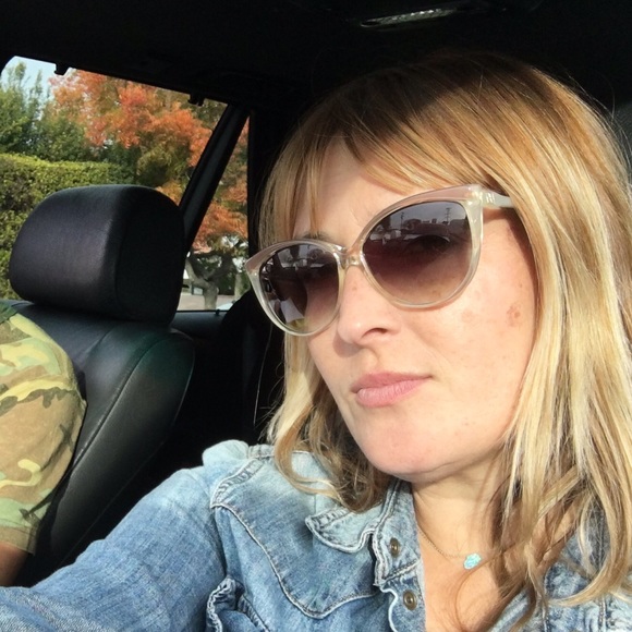 Meet your Posher, Bianca - Picture 3 of 4