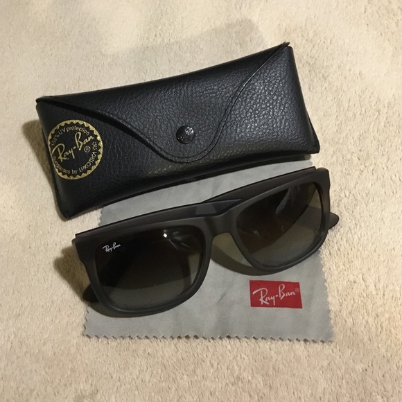RAY BAN JUSTIN SUNGLASSES