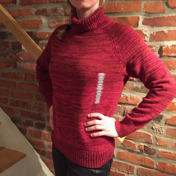 Jeanne Pierre Red 100% Cotton Turtleneck Cotton