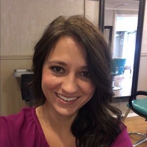 Meet your Posher, Caylee