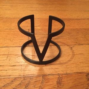 Vince Camuto Matte Black Cuff