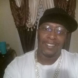 Meet your Posher, Julius