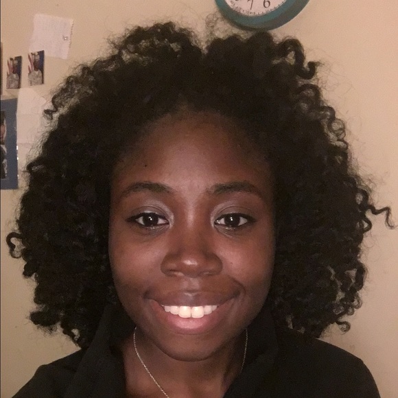 Meet your Posher, Taylor - Picture 1 of 1