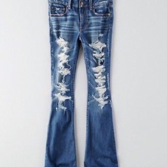 AEO 🌞 Boho 70s Vibe Flare Denim Jeans