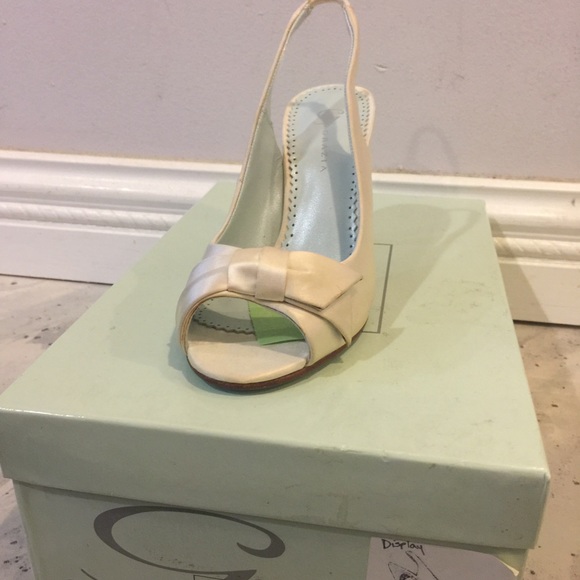 Grazia bridal shoe