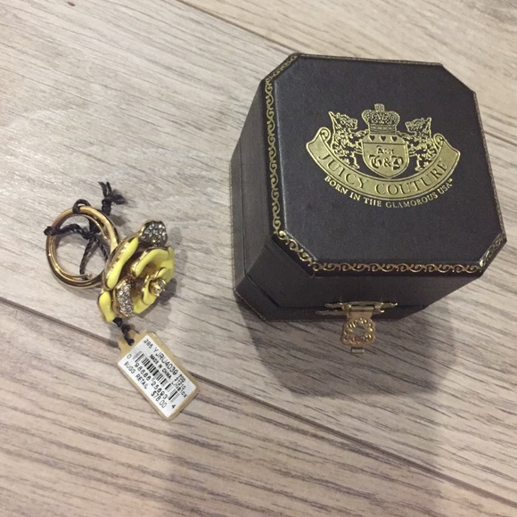 Juicy Couture ring - Picture 2 of 4