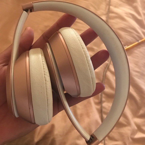 Rose gold wireless beats