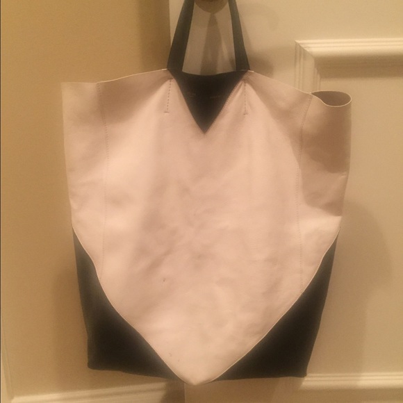 Celine Tote - Picture 3 of 3