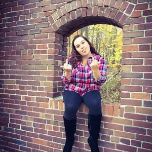 Meet your Posher, Ashley