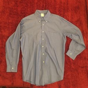 17/34 Brooks Brothers Non-Iron.
