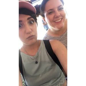 Meet your Posher, Michaela