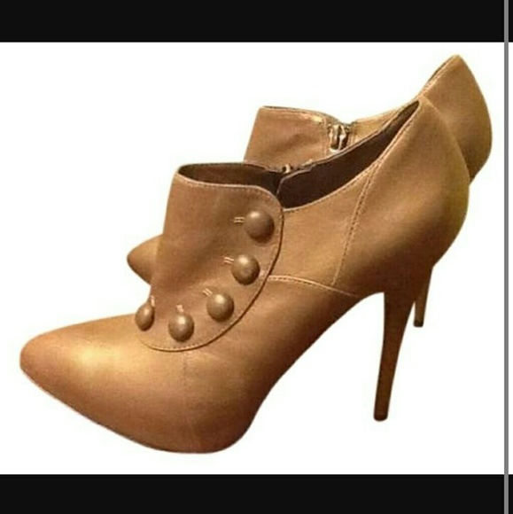 Guess by Marciano Skina Gold Peewter Booties 10M