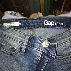 Brand New GAP jeans with holes