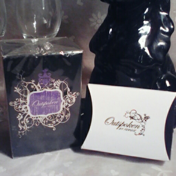 Other - Avon Outspoken By Fergie gift set