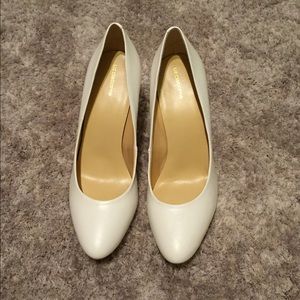 Brand new Liz Claiborne Classy pump