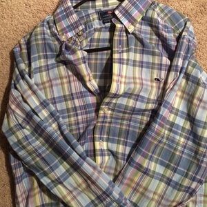 Vineyard Vines button down