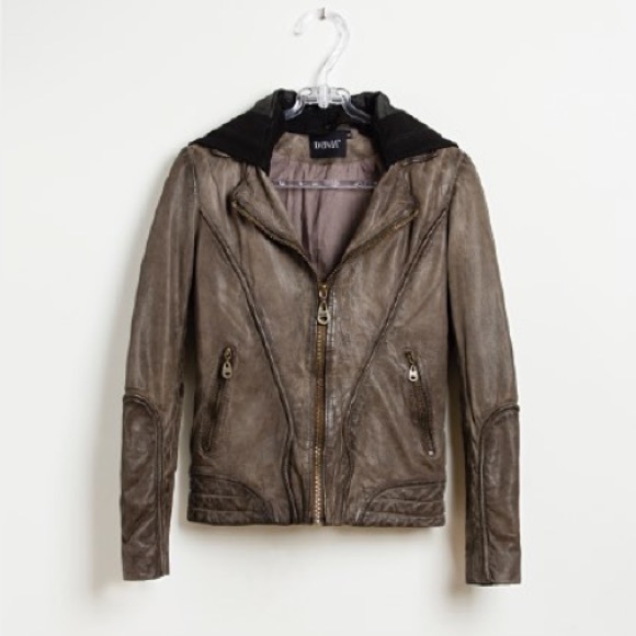 Doma Detachable Hood Leather Jacket