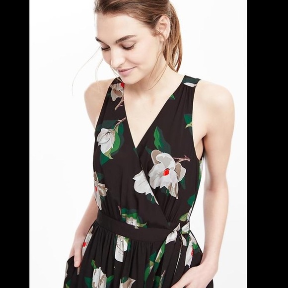 Banana Republic Black Floral Dress sz2