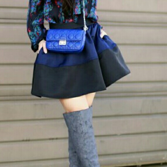 Express blue and black color block skirt - Picture 2 of 3