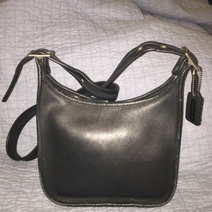 Coach cross body black leather bag M2W-9950