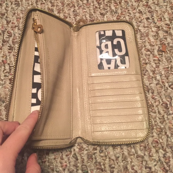 💯 Authentic Marc Jacobs wallet - Picture 4 of 4