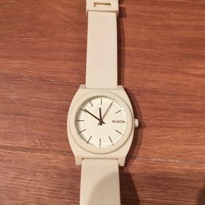 Unisex Nixon Creme Watch